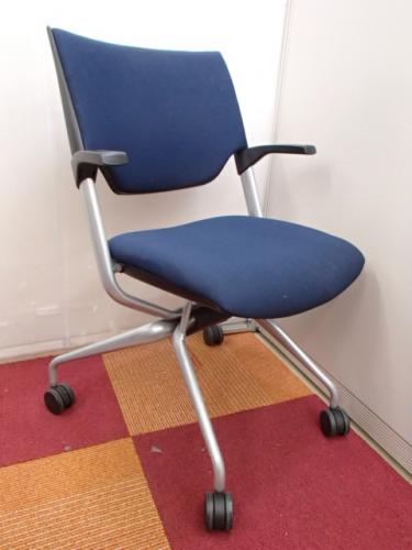 中古｜ミーティングチェア｜レクシブ　｜イトーキ製｜【会議チェア】
                                    中古
            