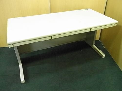 【限定２台】平デスク■BSシリーズ■コクヨ製　〜広々使えてお買い得〜
                                    中古
            