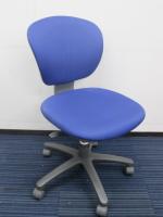 【事務椅子】OAチェア肘無<br>【レグノ】【コクヨ製】【色：ブルー】