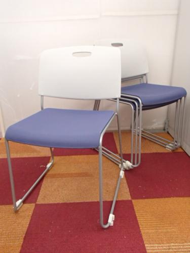 中古｜スタッキングチェア｜内田洋行製｜MP-150｜4脚セット【会議チェア】
                                    中古
            