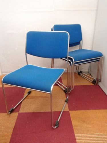 中古|スタッキングチェア｜オカムラ製｜4脚セット｜【セット商品】【会議チェア】
                                    中古
            