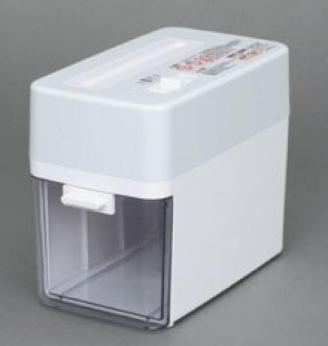 パーソナルシュレッダー　クロスカット【事務用品】
                        
                                    新品
            