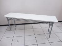  サンワサプライ 折り畳みテーブル（会議用テーブル） 幅180cm　ホワイト