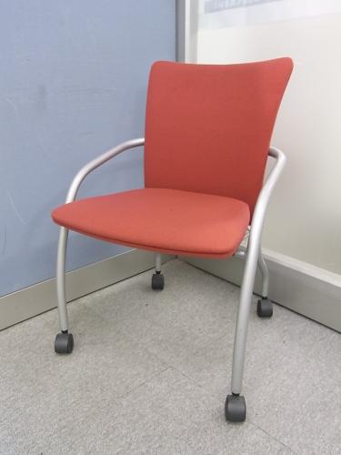 【4脚セット】ミーティングチェア　ネスティングチェア　キャスター付【買い物カートのように収納可能】【セット商品】【会議チェア】
                                    中古
            