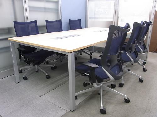 【状態良好】【7点セット　6名様ミーティングテーブル＆チェアセット】内田洋行　ミーティングテーブル　幅2400ｍｍ＆岡村製作所　Baron（バロン）チェア【ハイグレード】【セット商品】
                                    中古
            