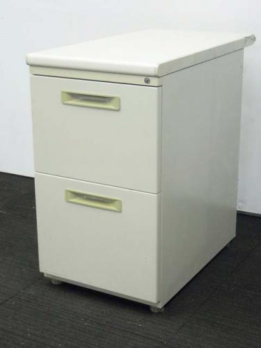 【デスクと並べて作業スペース広がります！】■内田洋行製　JUST（ジャスト）シリーズ　■２段脇机【サイドキャビネット】【B】
                        JUST
                                    中古
            