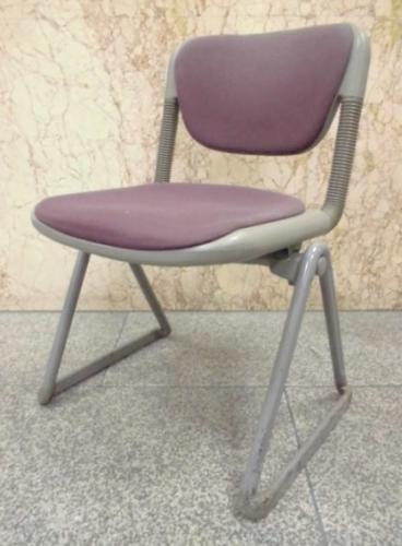 　スタッキングチェア　イトーキ(ITOKI)　バーテブラ(Vertebra)KKV351AE-W4P1<br>リクライニングするスタッキングです【会議チェア】
                                    中古
            