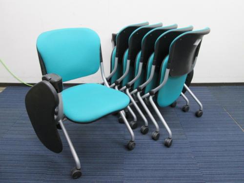 【状態良好品】【会議用事務椅子】ネスティングチェア【6脚セット】<br>【背もたれリクライニング可能】【メモ台付き】【平行収納可能】【状態良好】【セット商品】】【会議チェア】
                        
                                    中古
            
