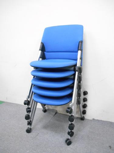 【オカムラ製　LITA（リータ）チェア】水平、垂直2種類のスタック（重ねて収納）可能な高機能チェア【会議チェア】
                                    中古
            