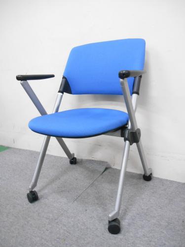 【オカムラ製　LITA（リータ）チェア】肘付タイプ【会議チェア】
                                    中古
            