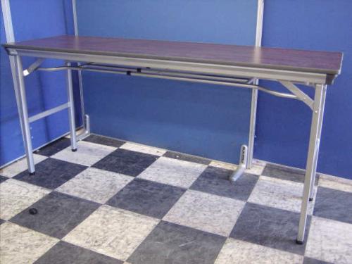 【大量入荷】【状態良好】オカムラ製【8185NW】　高級折りたたみテーブルW1500　棚付き　Nタイプ　【オフィス家具　テーブル　埼玉】
                                    中古
            