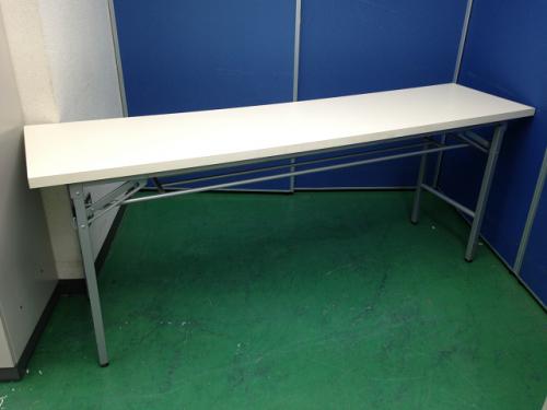 【折りたたみテーブル】会議用テーブル(折りたたみテーブル)｜その他メーカー｜色：ホワイト
                                    中古
            