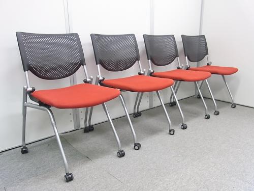 【4脚セット】ミーティングチェア　プロスタックチェア　キャスター付【状態良好】【会議チェア】
                                    中古
            