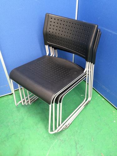 【セット商品】スタッキングチェア■アイリスチトセ製■4脚1セットでお買い得！【会議チェア】
                                    中古
            