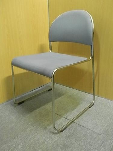 【大量入荷】スタッキングチェア■ナイキ製〜シンプルなスタッキングチェア〜【会議チェア】
                                    中古
            