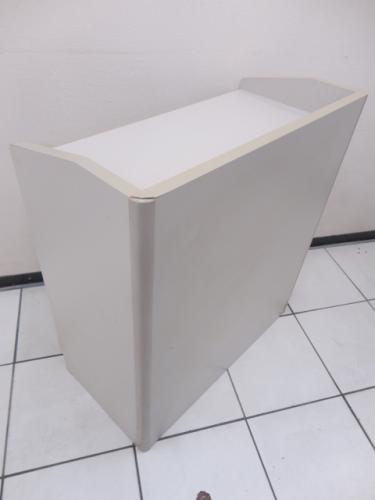 イトーキ製　演台
                                    中古
            