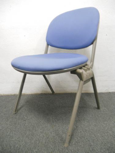 ■スタッキングチェア　■ブルー　■オカムラ（okamura／岡村製作所）【ロット】【会議チェア】
                                    中古
            