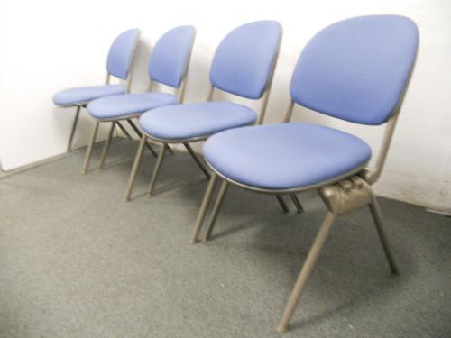 ■スタッキングチェア4脚セット　■ブルー　■オカムラ（okamura／岡村製作所）【会議チェア】
                                    中古
            