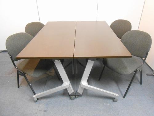 【セット商品】　■　内田洋行製サイドスタクックテーブル×２台＋スタッキングチェア×４脚セット【オフィス家具　チェア　イス　東京　千代田区】
                                    中古
            