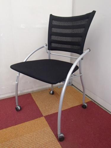 中古｜イトーキ製｜ミーティングチェア｜プリエ2｜型番　KF-110H-Z5T1T1【会議チェア】
                                    中古
            