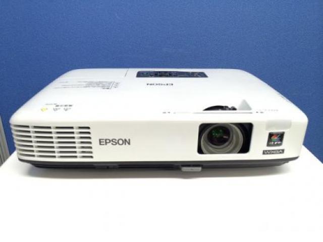 【中古】 EPSON プロジェクター本体 106240