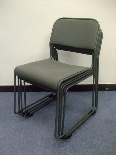 【セット商品】スタッキングチェア４脚セット！【会議チェア】
                        
                                    中古
            