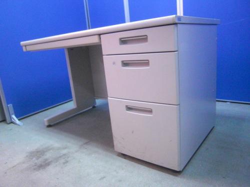 コクヨ製|BSシリーズ|片袖机|W1200【京都東寺店】【おつとめ品】
                        
                                    中古
            