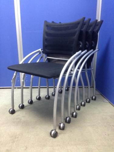 状態良好｜4脚セット価格ミーティングチェア｜イトーキ製｜プリエ2｜型番：KF-110H-Z5T1T1｜【会議チェア】
                                    中古
            