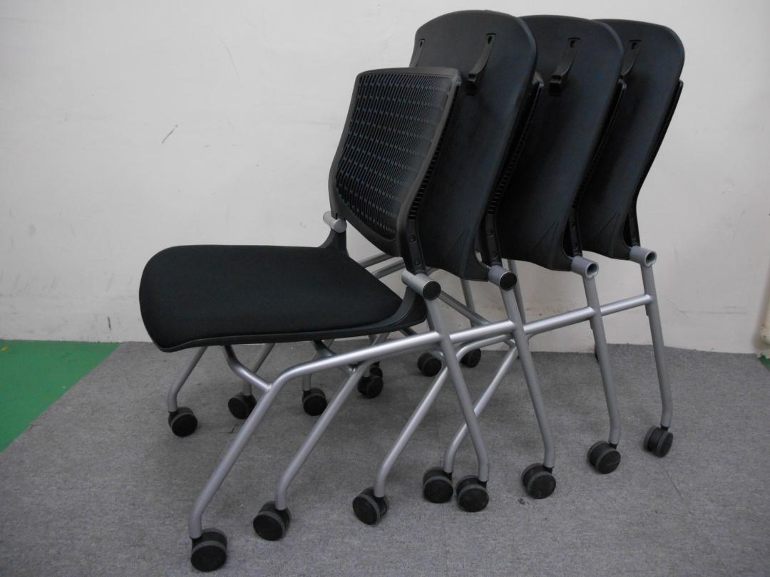 【状態良好】オカムラ製ネスティングチェア｜Grataグラータチェア【オフィス家具　イス　チェア　東京　豊島区】
                        グラータ
                                    中古
            