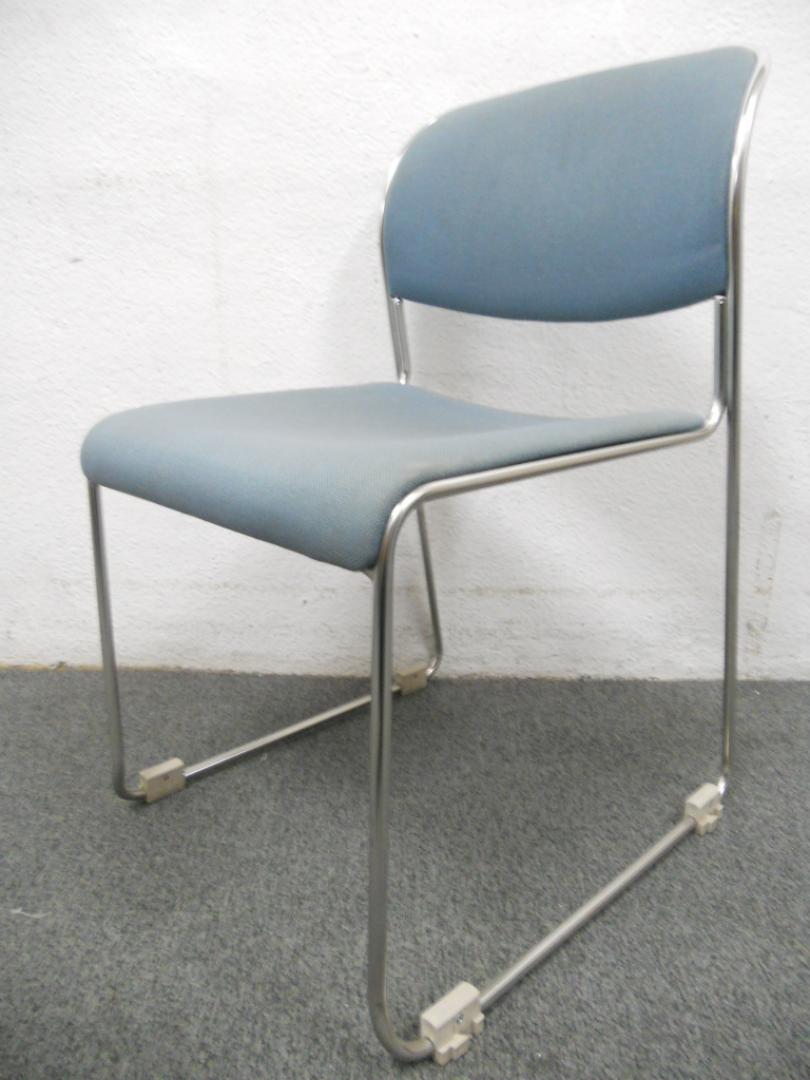  ■スタッキングチェア　■ブルーグレー　■オカムラ 
                        
                                    中古
            