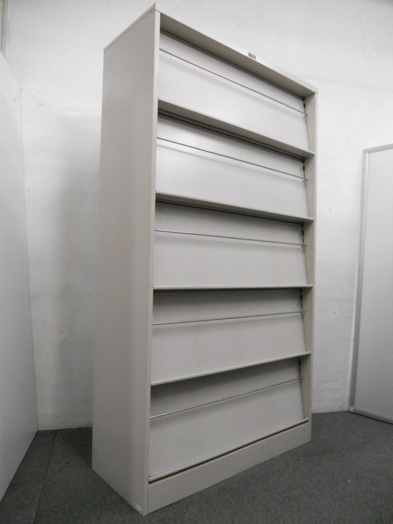 ■雑誌架　■5段タイプ　■イトーキ(ITOKI）　
                                    中古
            