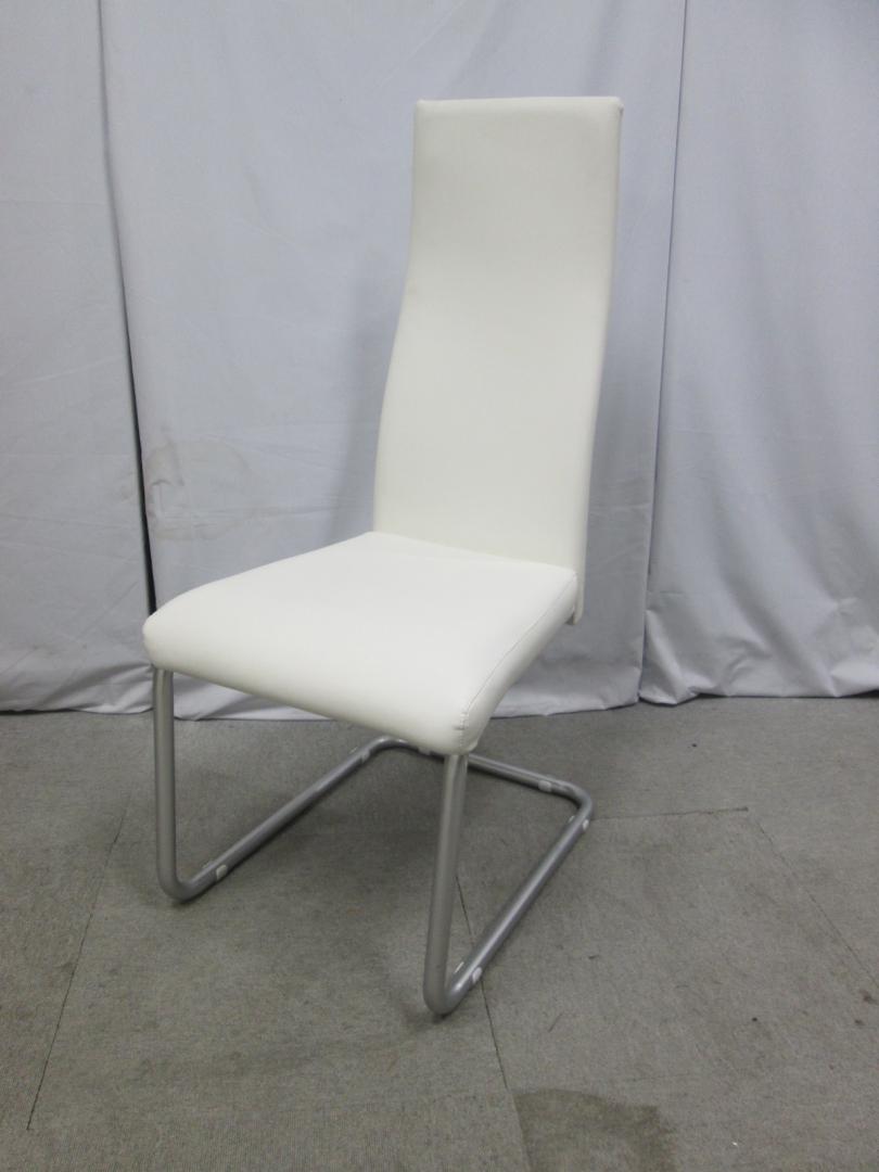 おしゃれなホワイト色！ミーティングチェア
                        
                                    中古
            