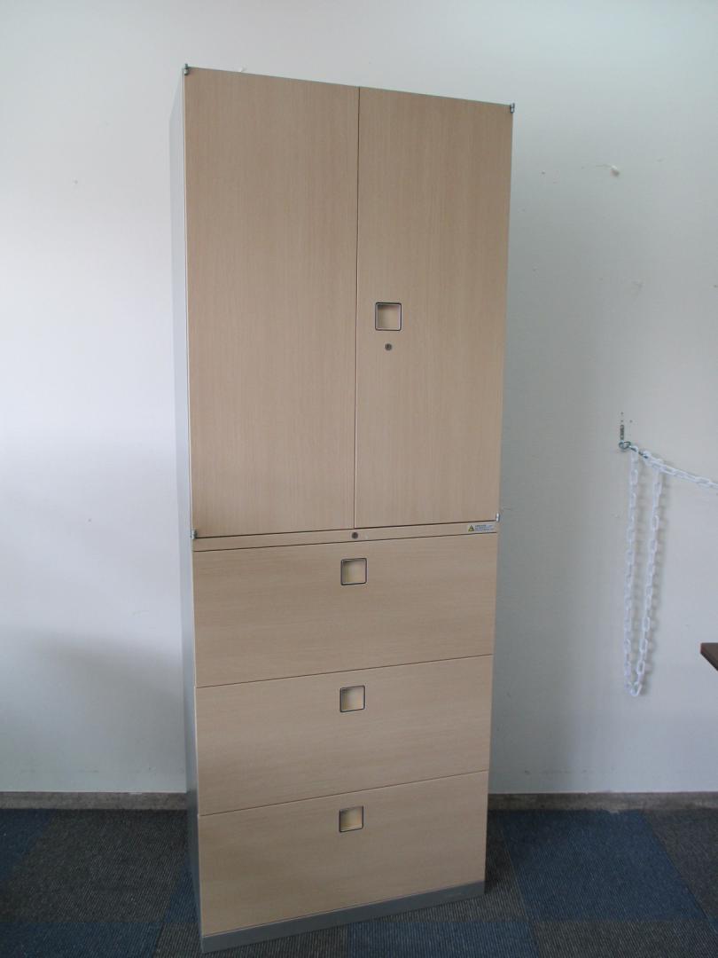 【定価20万以上】【珍しい木目調】　オカムラ製　レクトライン書庫セット　【状態良好】【中古書庫セット　千葉店】
                                    中古
            