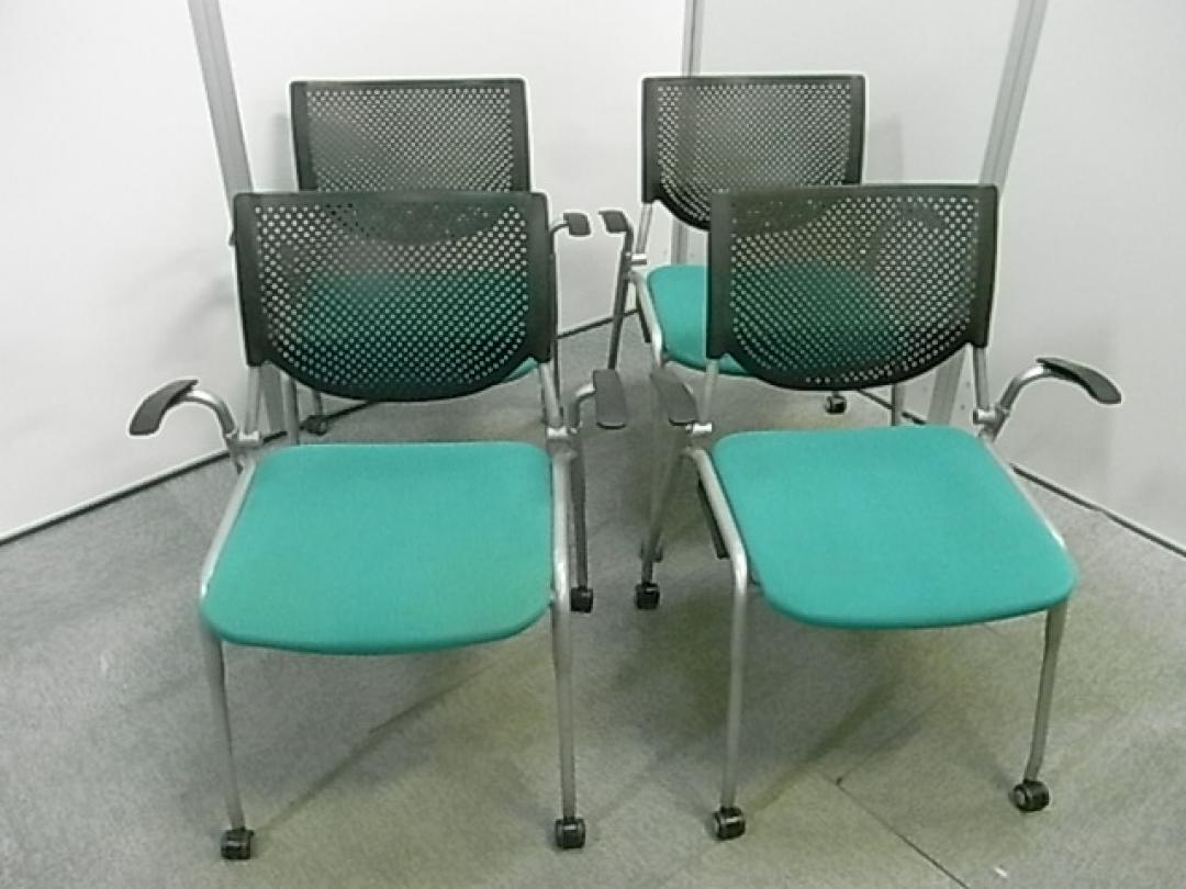 肘付スタッキングチェア　4脚セット ■グリーン　〜スタッキング可能〜【セット商品】
                        プロスタック（8139）
                                    中古
            