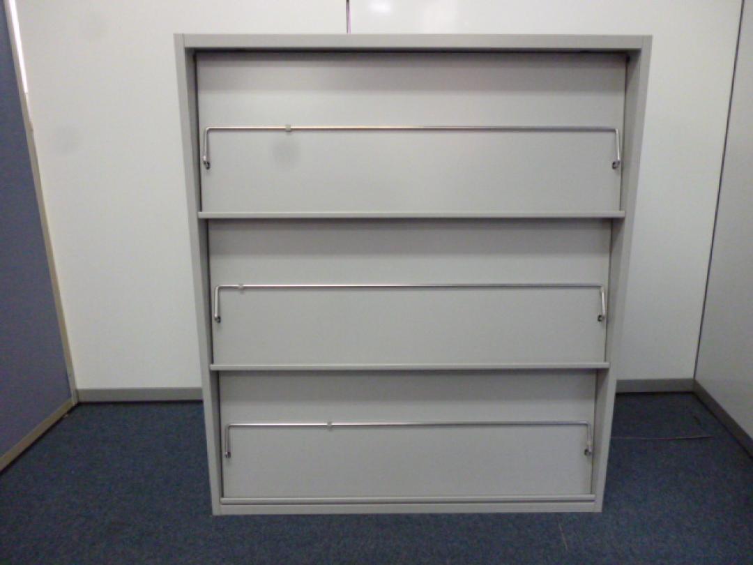 ☆雑誌架☆
                        
                                    中古
            