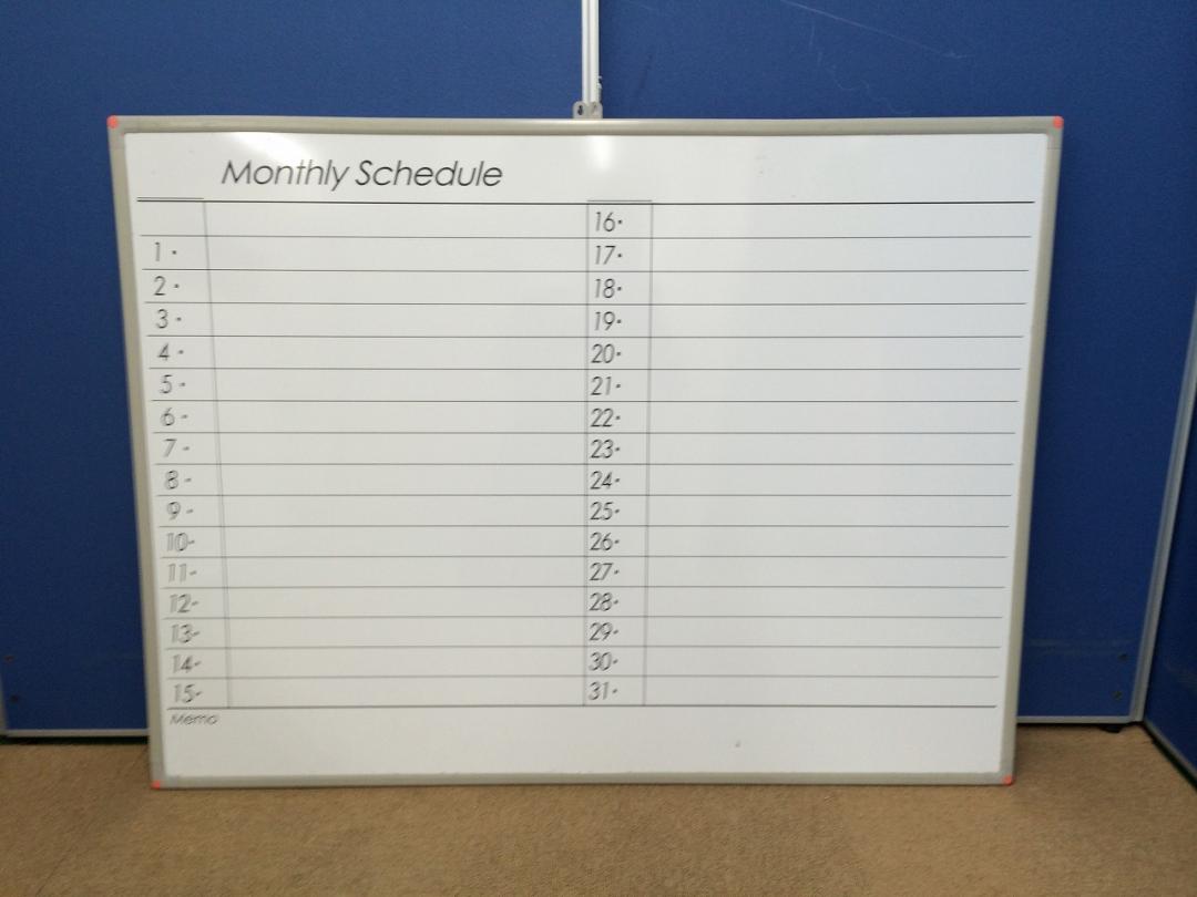 壁掛け　月予定表　幅１２００mm 高さ９００mm 
                        
                                    中古
            