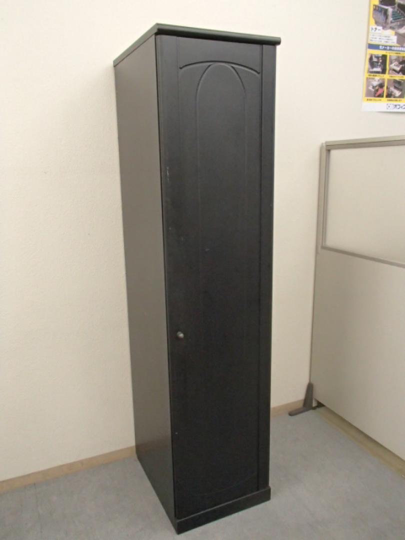 ロッカー｜鍵無タイプ｜1人用｜ワードローブタイプ｜木製
                        
                                    中古
            