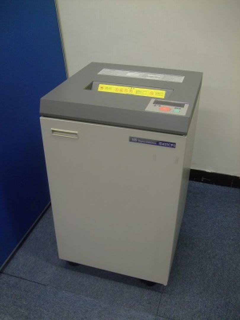 高性能大型シュレッダー！ザクザク切りたいあなたにオススメ！
                        MSシュレッダー
                                    中古
            