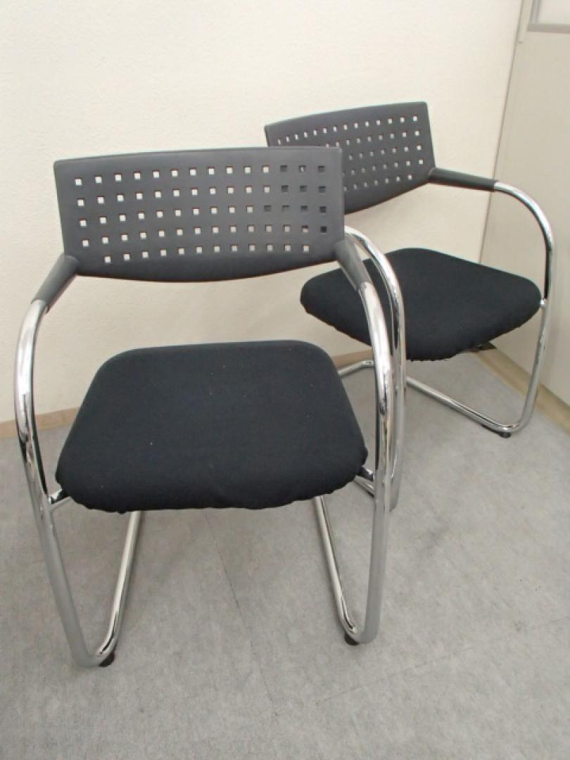 ミーティングチェア｜ヴィトラ製｜会議用｜2脚セット
                        
                                    中古
            