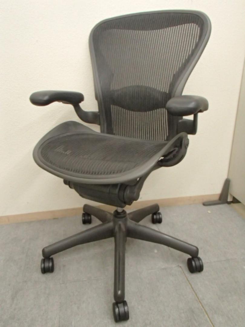 中古】アーロンチェア Herman Miller/ハーマンミラー 肘付ハイバック