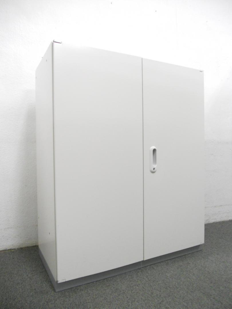 ■両開き書庫　■人気のホワイト色！　■プラス（PLUS）
                        リンクス
                                    中古
            