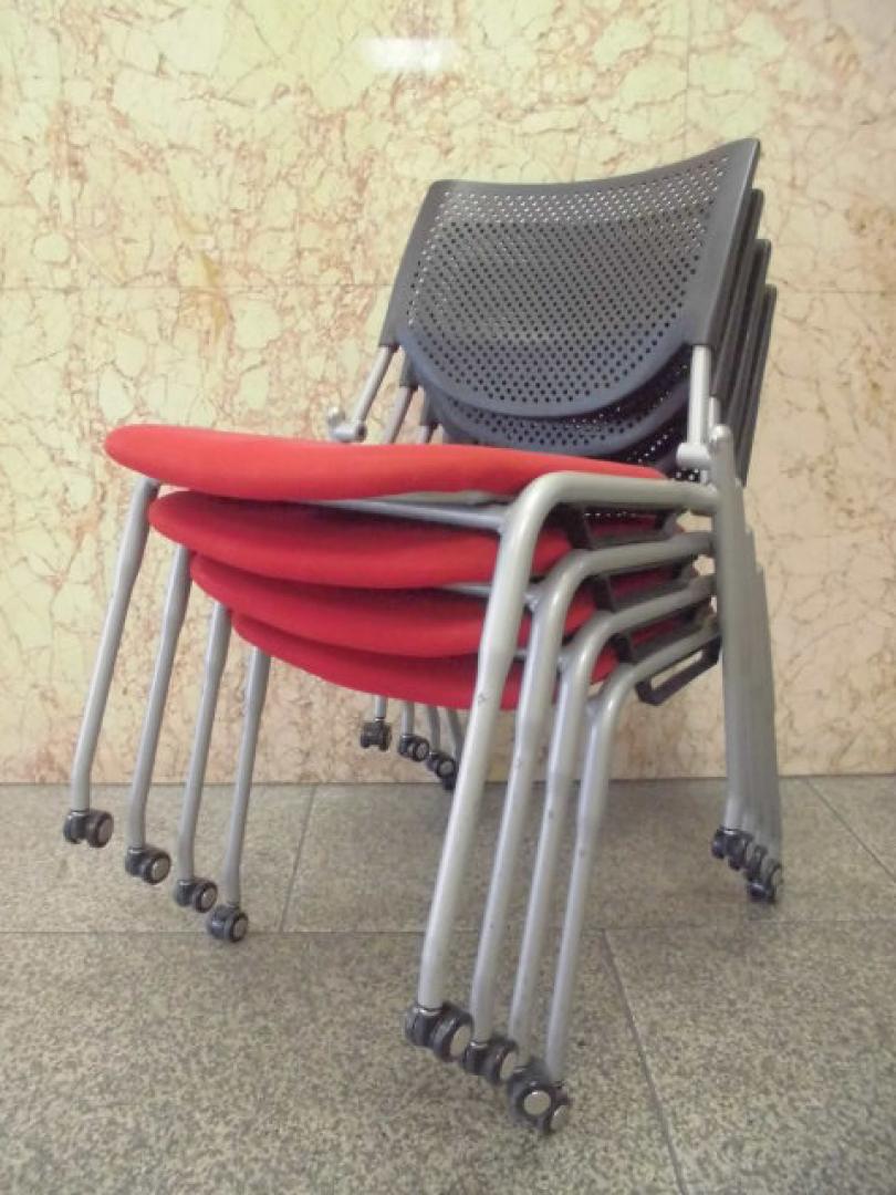 会議用チェアセット　キャスター付
                        プロスタックシリーズ
                                    中古
            