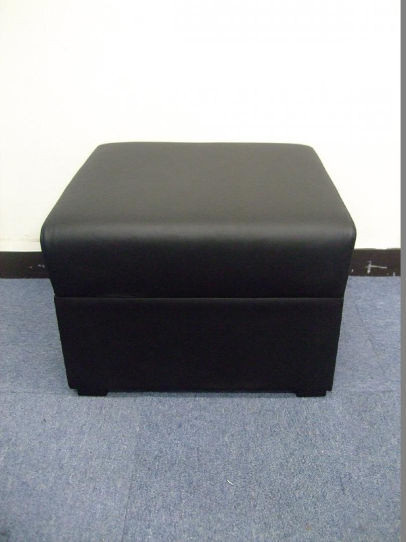 【スツール】応接セットに！座イスとしても使えます！
                        
                                    中古
            