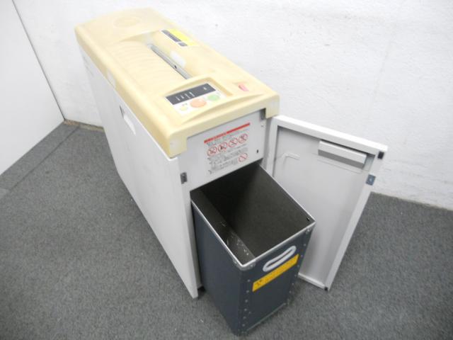 中古】リカットシュレッダー RICUT3112DS リコー/RICOH シュレッダー 110529 - 中古オフィス家具ならオフィスバスターズ