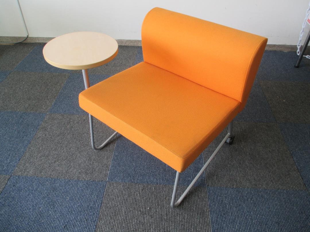 【メモ台付き】【ご家庭用でもおススメです】イトーキ製　ミーティングチェア　【キャスター付き】【中古　ミーティングチェア　OAチェア】
                        
                                    中古
            