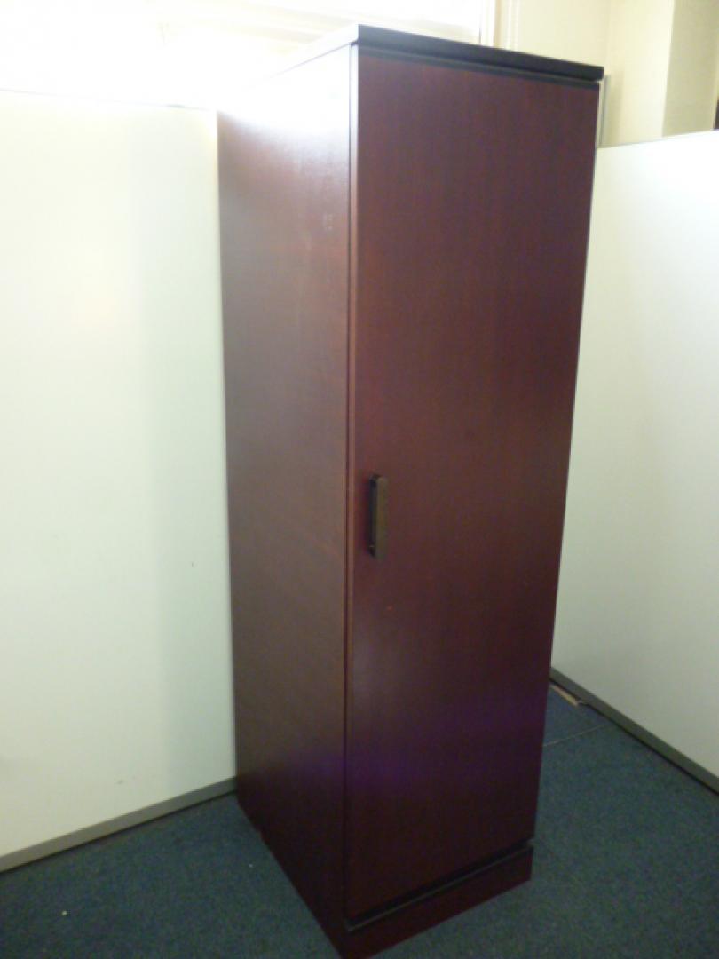 全面木目の役員用ロッカーです！
高級感あります！他製品とは存在感が段違いです！
                        
                                    中古
            