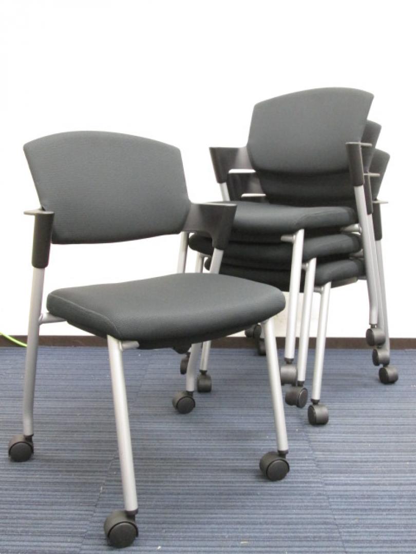 【超絶状態良好!!!!!】座り心地は折り紙つき　プロッティチェア【会議用チェアの定番】【会議椅子】【ロット】
                        プロッティ
                                    中古
            