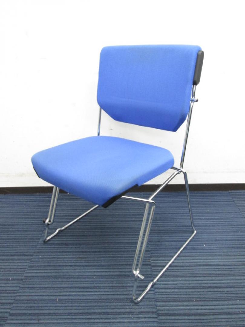 【専用クリーニング実施品なので清潔です】16,000円⇒12,000円　今や希少品の33チェアが4脚セットで入荷!状態はやや使用感有り!【会議椅子】【セット商品】
                        33チェア
                                    中古
            