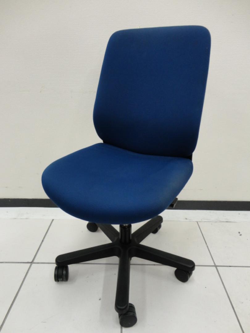 OAチェア：ITOKI：トルテチェア:ハイバック
                        トルテ
                                    中古
            