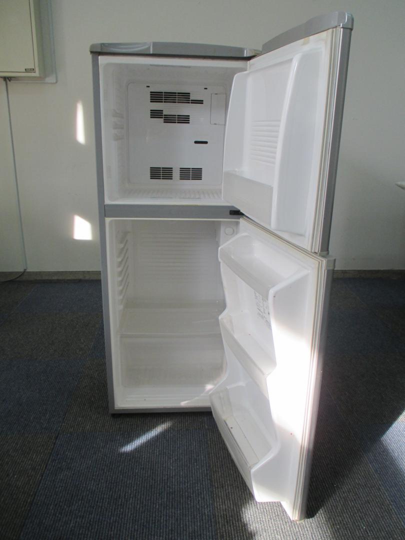 大阪府配送料無料！SANYO 3ドア冷蔵庫 2009年 キッチン 人気 大阪市 楽天市場】サンヨー 冷蔵庫 部品 交換（冷蔵庫・冷凍庫